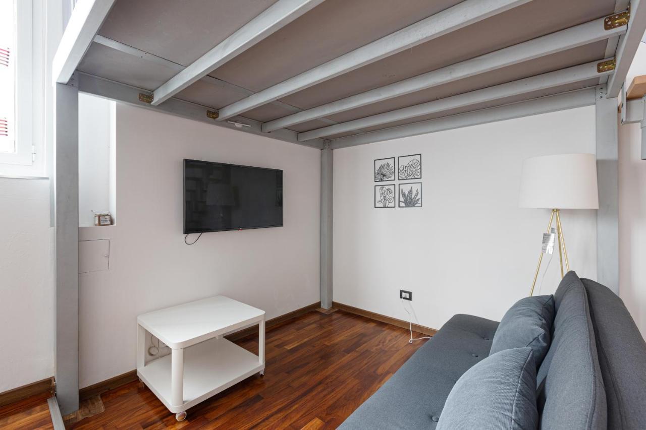 Appartamento Cosy Nearby Piazza Insubria! Book Now! *