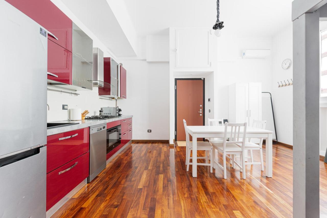 Appartamento Cosy Nearby Piazza Insubria! Book Now! *